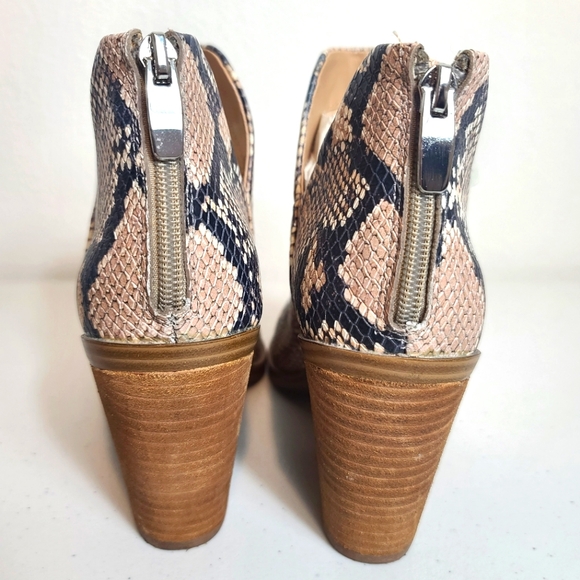 STEVE MADDEN Camryn Snakeskin Booties - Picture 5 of 11